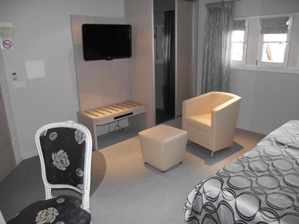 Hostellerie Au Cygne Wissembourg Rom bilde