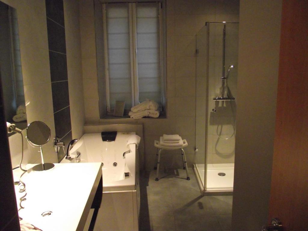 Hostellerie Au Cygne Wissembourg Rom bilde